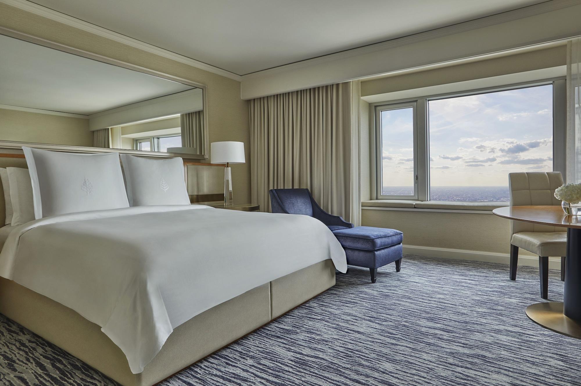 Four Seasons Hotel 5*